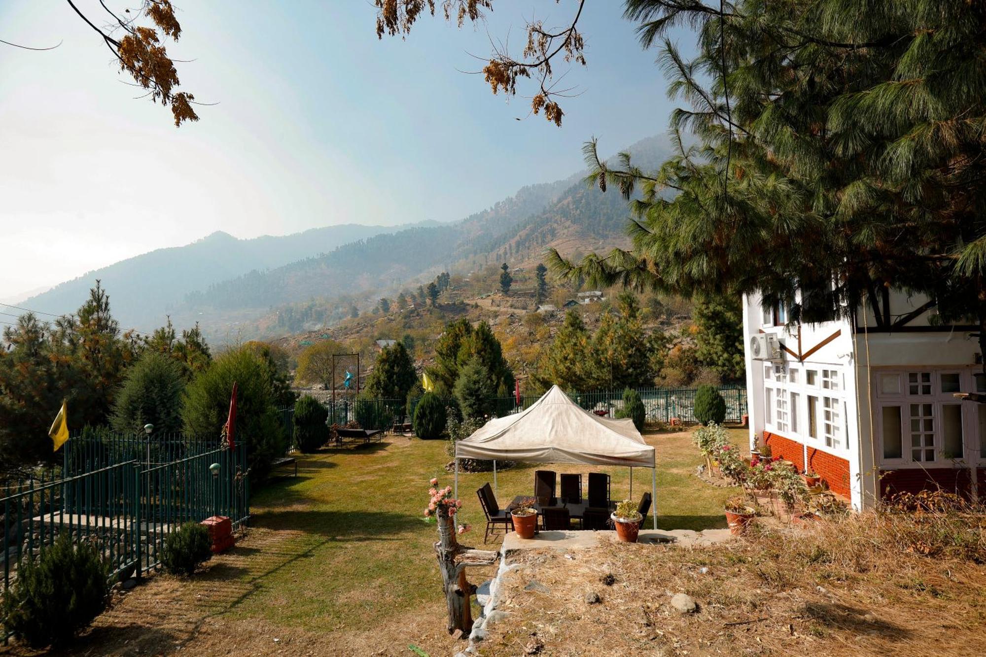 Walisons Peace Resort Pahalgam Bagian luar foto
