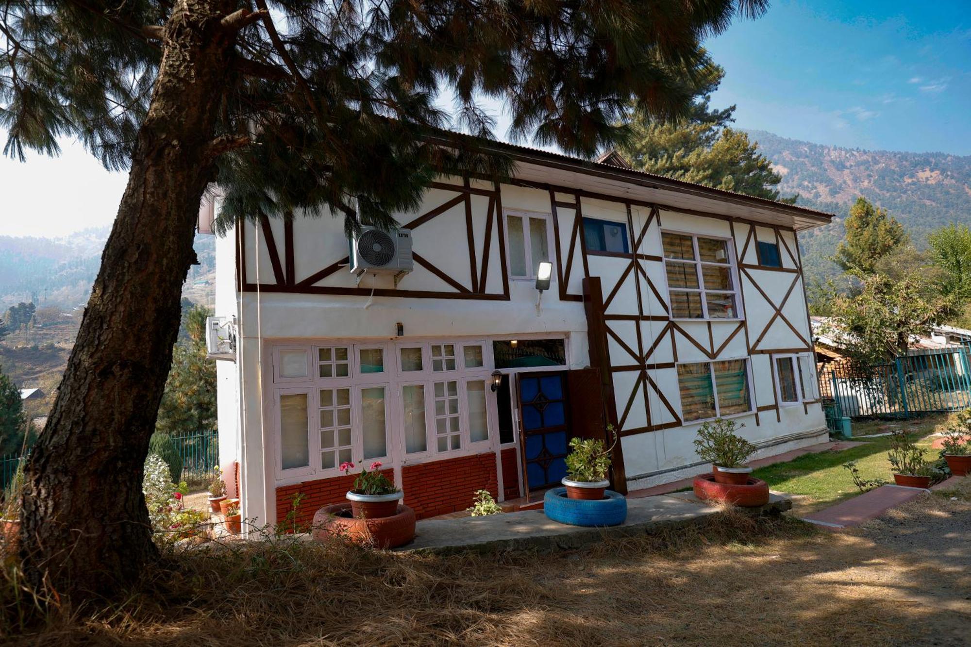 Walisons Peace Resort Pahalgam Bagian luar foto